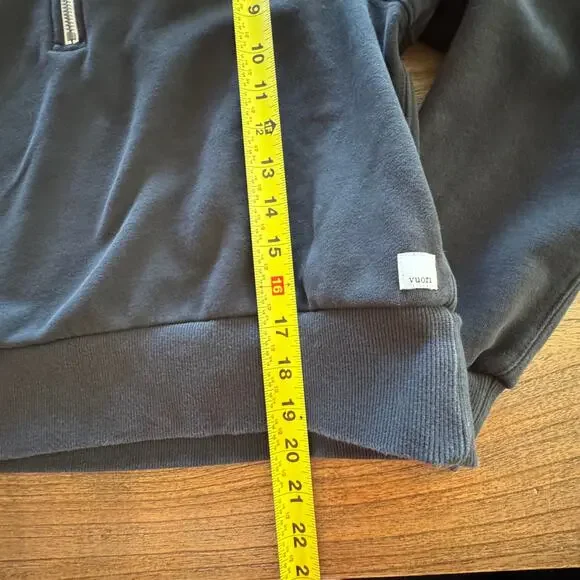 Vuori Restore Half Zip Sweatshirt - Size M - Picture 4 of 6